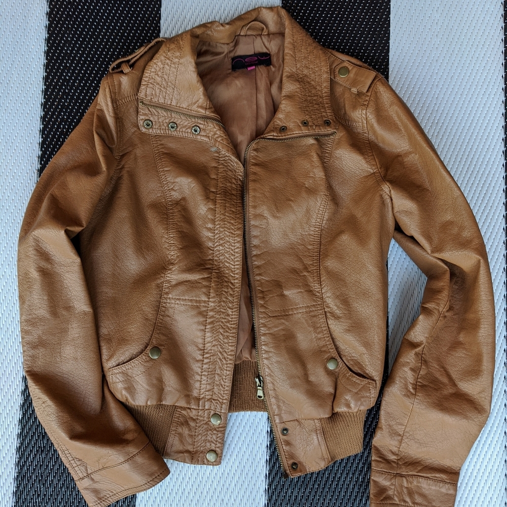 🤎💣 Tan Bomber Jacket, Pleather, Women's Medium